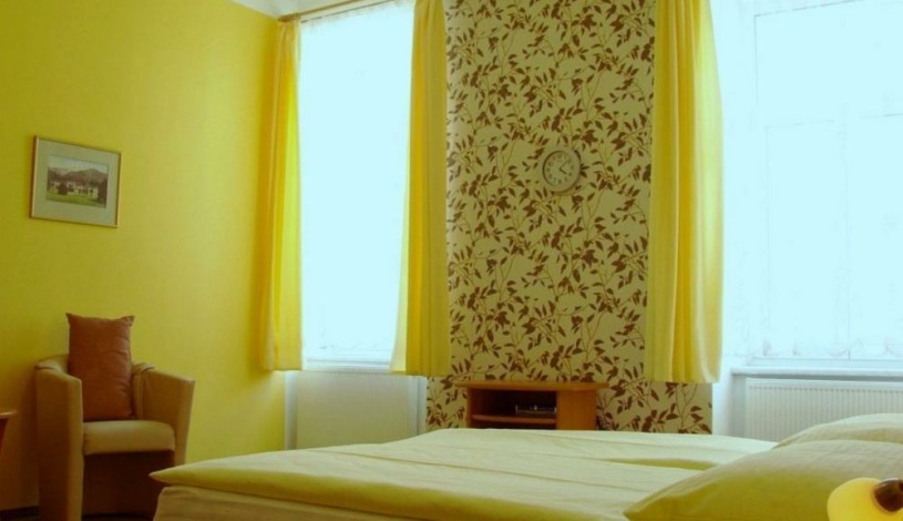 Villa Christiana Mariánské Lázně - Velký apartmán 5   98 m2, Malý apartmán 1 a 2    48 m2, Střední apartmán 3 a 6  68 m2